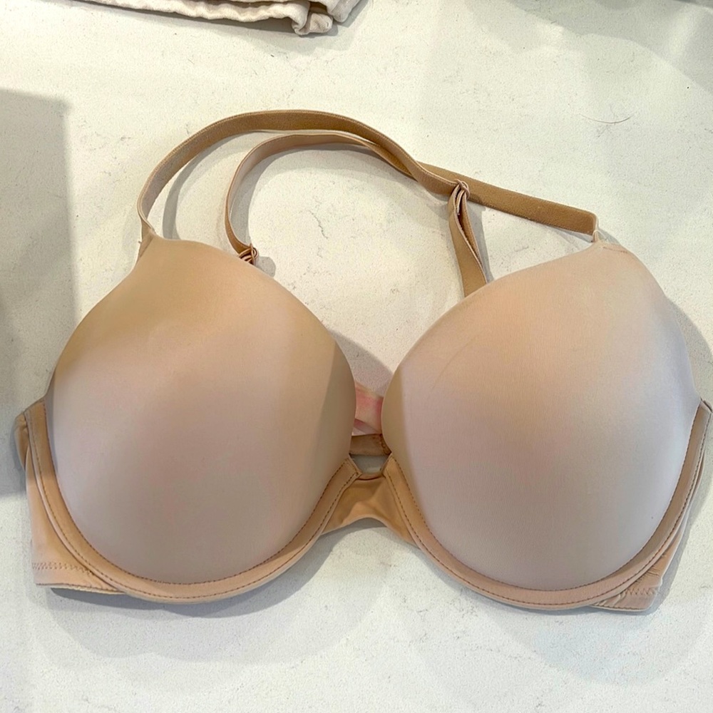 Victoria’s Secret Pink push up bra